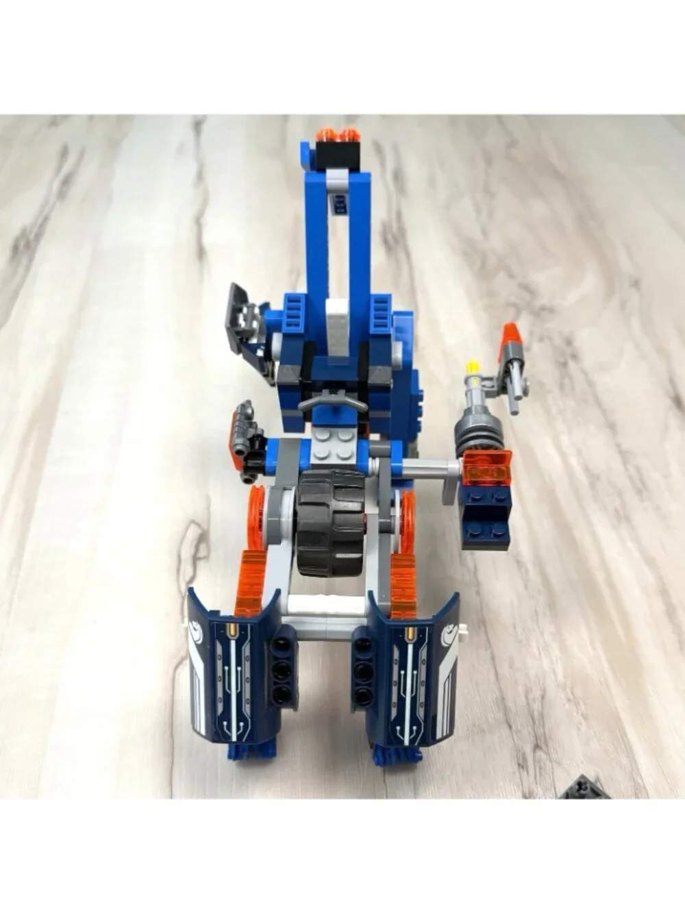 LEGO Nexo Knights 70312 Lance's Mecha Horse INCOMPLETE *Missing 53pcs & Figures*